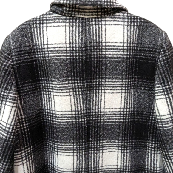 {FLAW} Lane Bryant Black and White Plaid Funnel Neck Pea Car Wool Blend Coat (M) - Picture 7 of 11